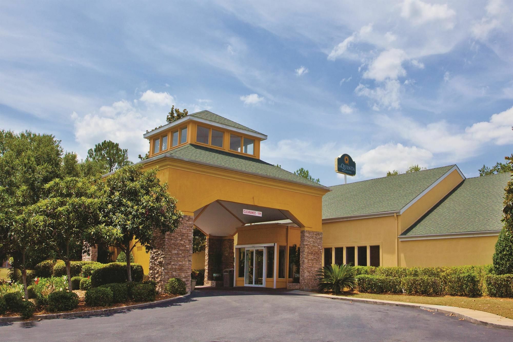 ホテル Wingate By Wyndham Valdosta/Moody Afb エクステリア 写真